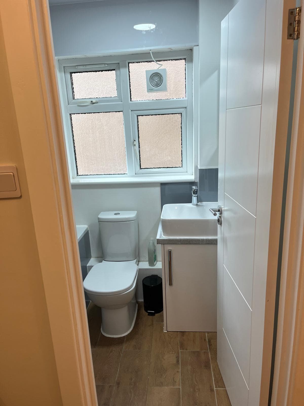 Crystal Clear cleaning project photo 28